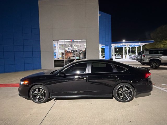 Used 2024 Honda Accord Sport image 28