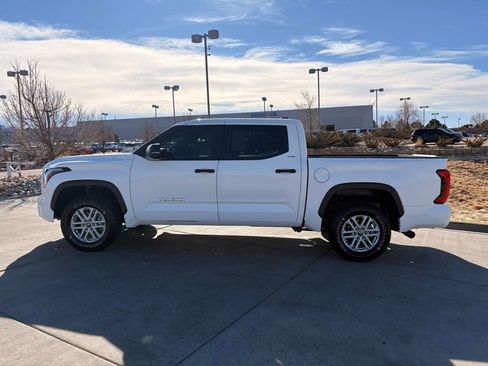 Used 2024 Toyota Tundra SR5 w/ SR5 Convenience Package AWD/4WD image 5