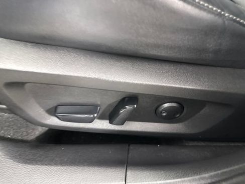 Used 2022 Mitsubishi Outlander SE AWD/4WD image 4