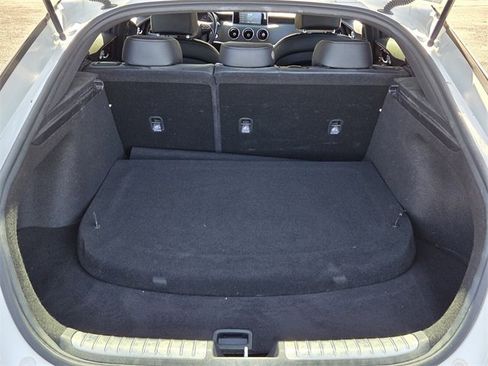 Used 2021 Kia Stinger GT-Line image 9