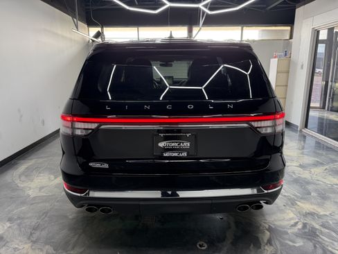 Used 2021 Lincoln Aviator Reserve w/ Equipment Group 202A AWD/4WD image 4