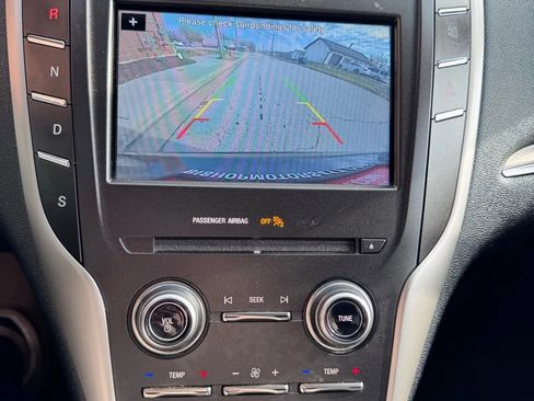 Used 2017 Lincoln MKC Premiere image 45