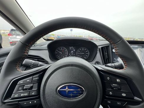 Certified 2025 Subaru Crosstrek 2.5i Limited w/ Popular Package #4A image 11