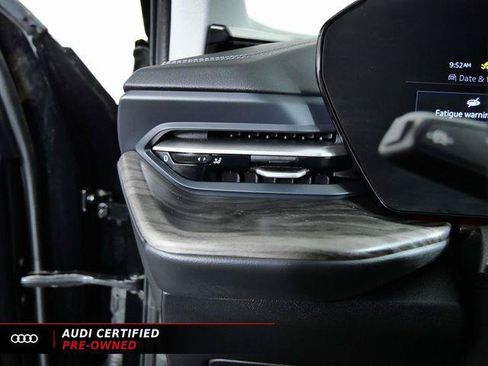 Certified 2025 Audi Q5 Premium Plus w/ Premium Plus AWD/4WD image 18