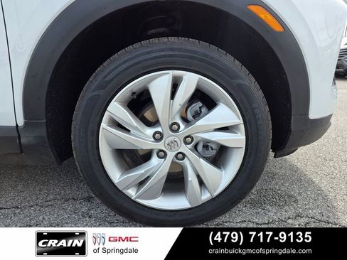 Used 2025 Buick Encore GX Preferred AWD/4WD image 29
