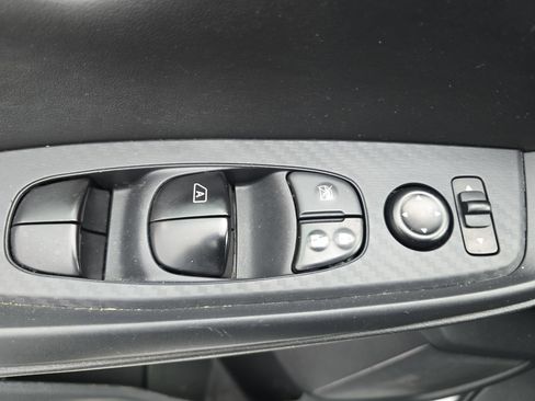 Used 2024 Nissan Sentra SV image 26