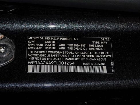 New 2026 Porsche Macan 4 Electric AWD/4WD image 30