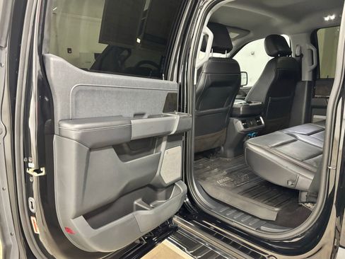 Used 2021 Ford F150 Lariat AWD/4WD image 18