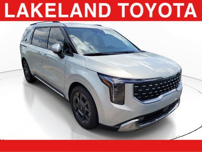 Used 2025 Kia Carnival SX