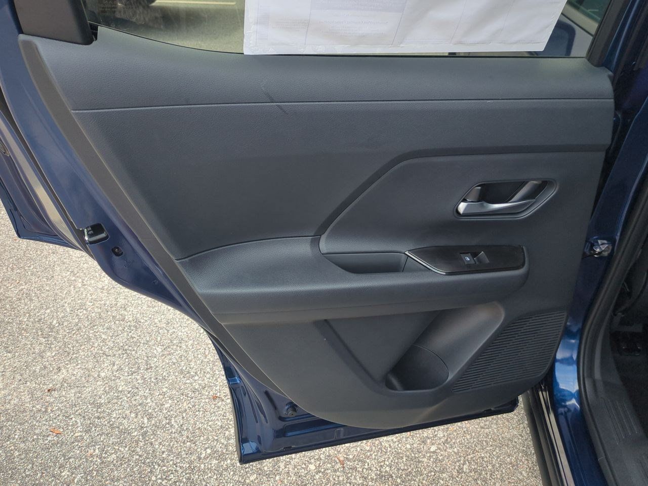 New 2026 Nissan Kicks SV w/ SV Premium Package FWD image 26