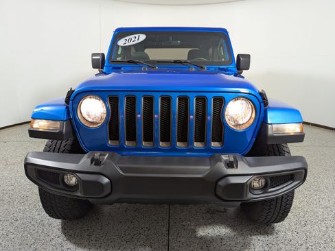 Used 2021 Jeep Wrangler Sport image 3