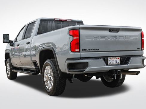 Used 2024 Chevrolet Silverado 2500 LTZ w/ LTZ Plus Package image 8