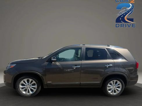 Used 2015 Kia Sorento EX w/ EX V6 Touring Package AWD/4WD image 9
