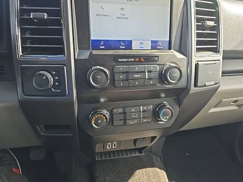 Used 2020 Ford F150 XLT AWD/4WD image 19