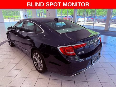 Used 2017 Buick LaCrosse Essence w/ Sun and Shade Package FWD image 5