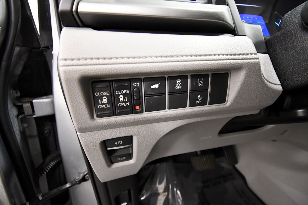 Certified 2018 Honda Odyssey EX-L image 19