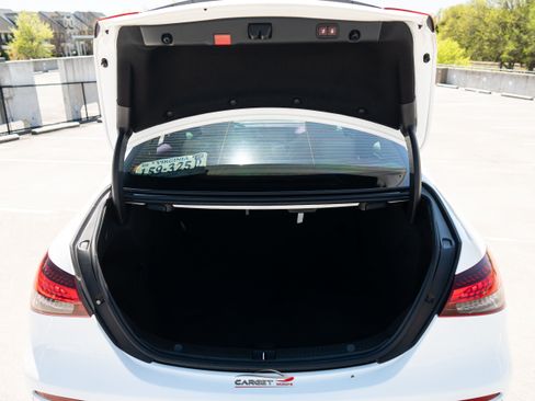 Used 2021 Mercedes-Benz E 350 4MATIC Sedan w/ Premium Package image 46