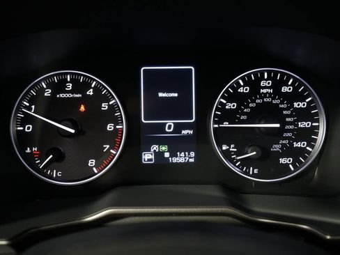 Used 2024 Subaru Outback Touring w/ Popular Package #2 AWD/4WD image 25