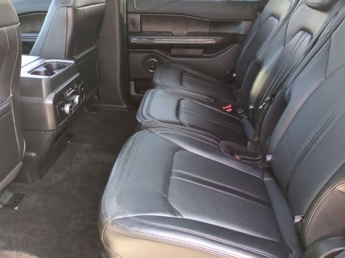 Used 2019 Ford Expedition Limited image 20