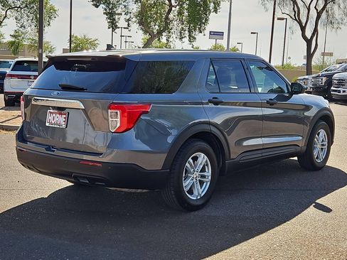 Used 2023 Ford Explorer 2WD image 5