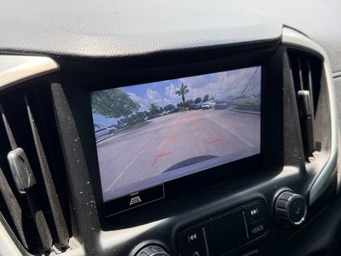 Used 2022 GMC Terrain SLT FWD image 15