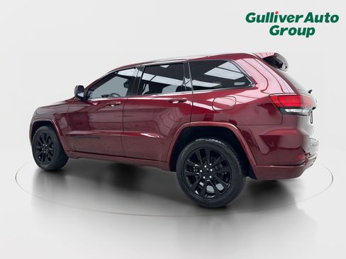 Used 2019 Jeep Grand Cherokee Altitude RWD image 4