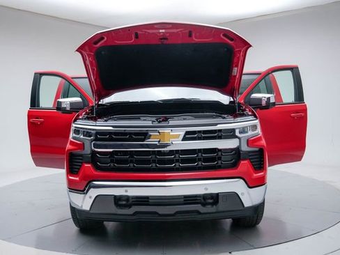 New 2026 Chevrolet Silverado 1500 LT w/ All Star Edition Plus AWD/4WD image 17