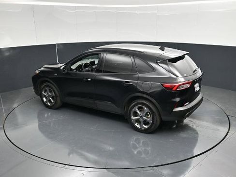 Certified 2025 Ford Escape ST-Line AWD/4WD image 38