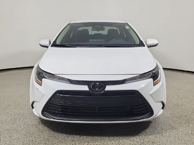 Used 2024 Toyota Corolla LE FWD image 3