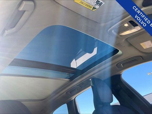 Certified 2026 Volvo XC60 B5 Ultra w/ Climate Package image 22