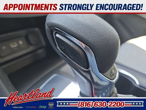 Used 2023 Chevrolet Equinox LS FWD image 54