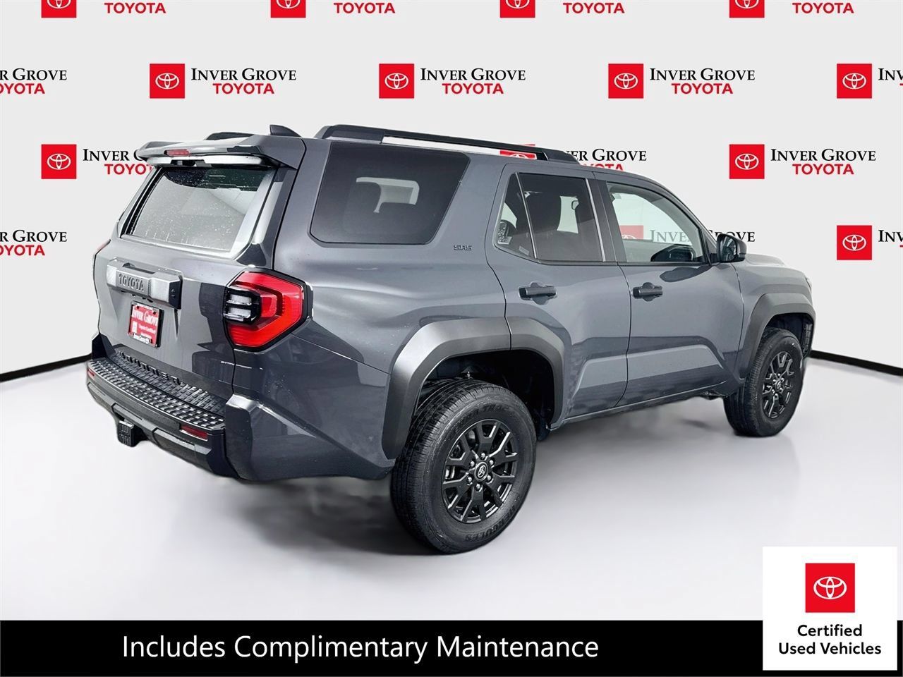 Certified 2025 Toyota 4Runner SR5 AWD/4WD image 5