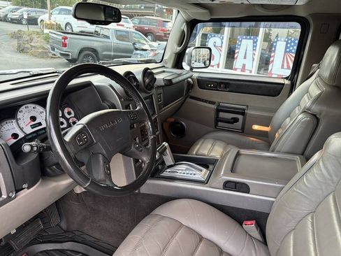 Used 2003 HUMMER H2 w/ Preferred Equipment Group AWD/4WD image 33