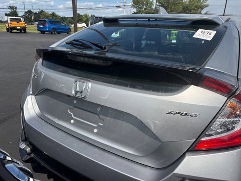 Used 2021 Honda Civic Sport image 4