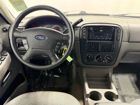 Used 2002 Ford Explorer XLS AWD/4WD image 21