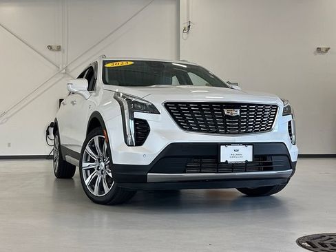 Certified 2023 Cadillac XT4 Premium Luxury w/ Technology Package AWD/4WD image 1