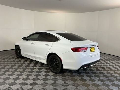 Used 2015 Chrysler 200 C FWD image 7