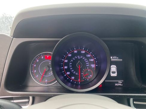 Used 2023 Hyundai Elantra SEL image 33