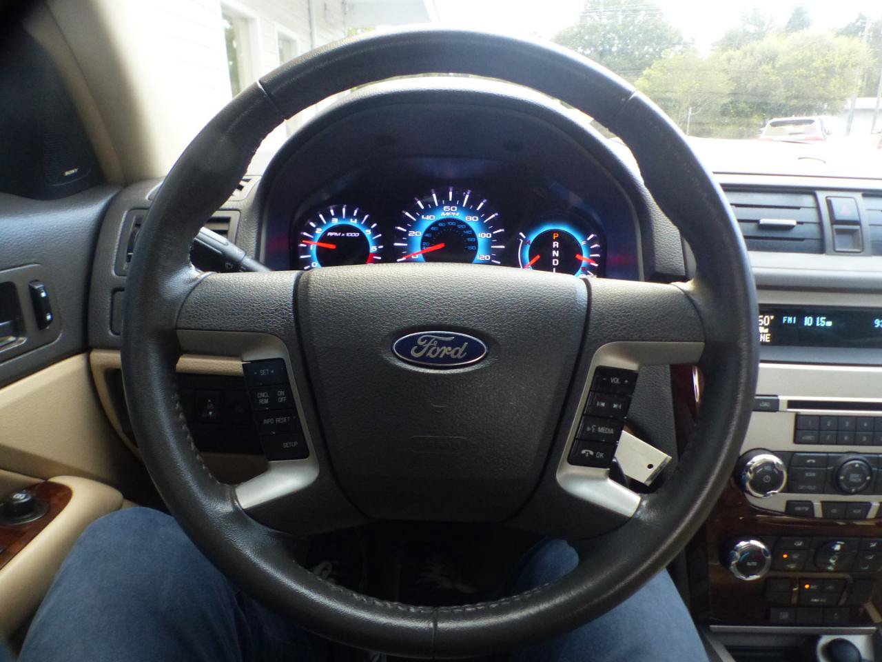 Used 2012 Ford Fusion SEL FWD image 20