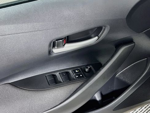 Used 2026 Toyota Corolla SE w/ SE Package FWD image 17