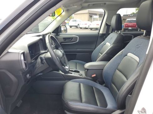 Used 2025 Ford Bronco Sport Outer Banks w/ Outer Banks Tech Package+ AWD/4WD image 15