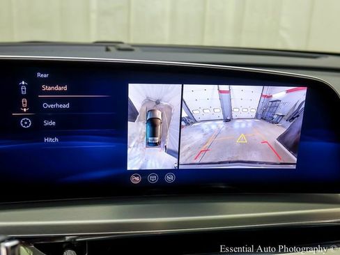 Certified 2024 Cadillac Lyriq Sport AWD/4WD image 17