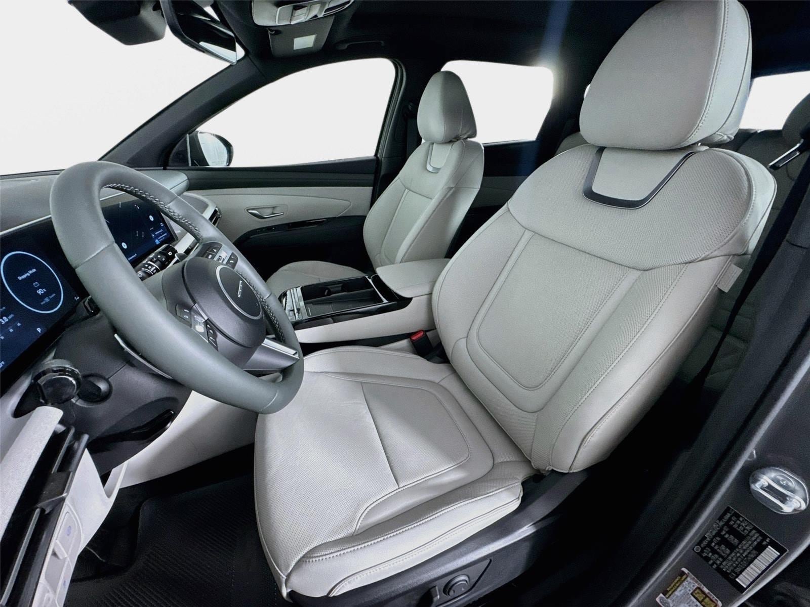 New 2026 Hyundai Tucson Limited w/ Tow & Go Package FWD image 11