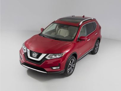 Used 2017 Nissan Rogue SL w/ SL HEV Premium Package