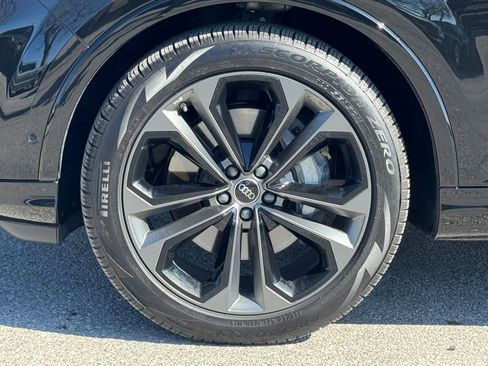 Used 2025 Audi Q7 3.0T Premium Plus image 41
