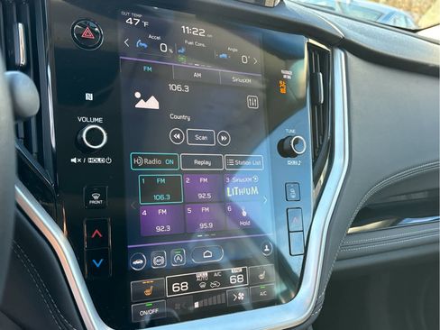 Used 2020 Subaru Outback Limited image 15