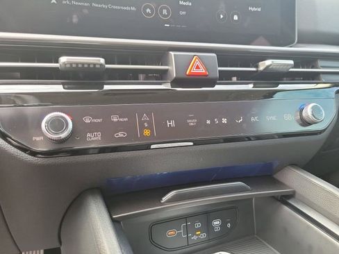 New 2026 Kia Sportage SX Prestige AWD/4WD image 28