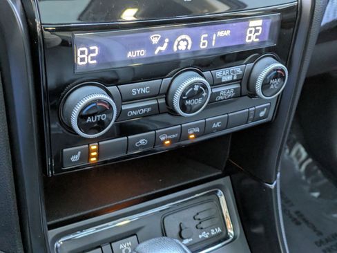 Used 2022 Subaru Ascent Onyx Edition image 26