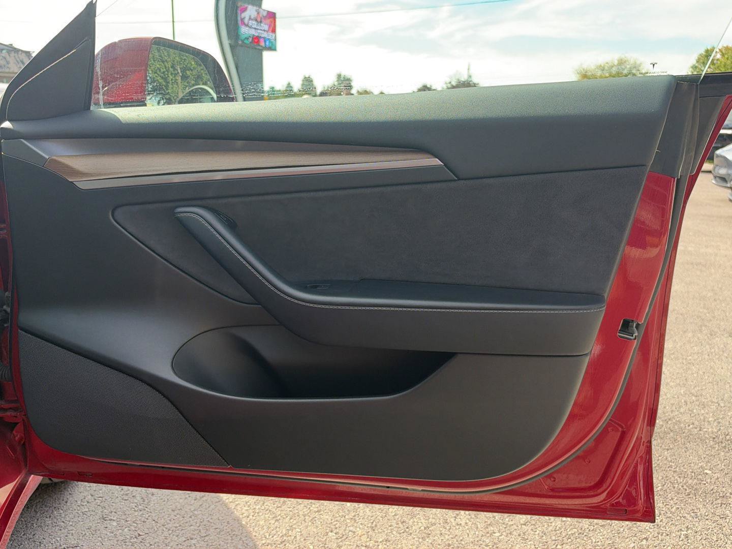 Used 2023 Tesla Model 3 Standard Range RWD image 11