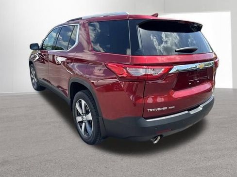 Used 2018 Chevrolet Traverse LT AWD/4WD image 3
